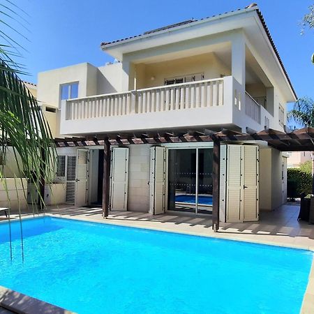 Villa Larnaca Bay Resort Oroklini Buitenkant foto